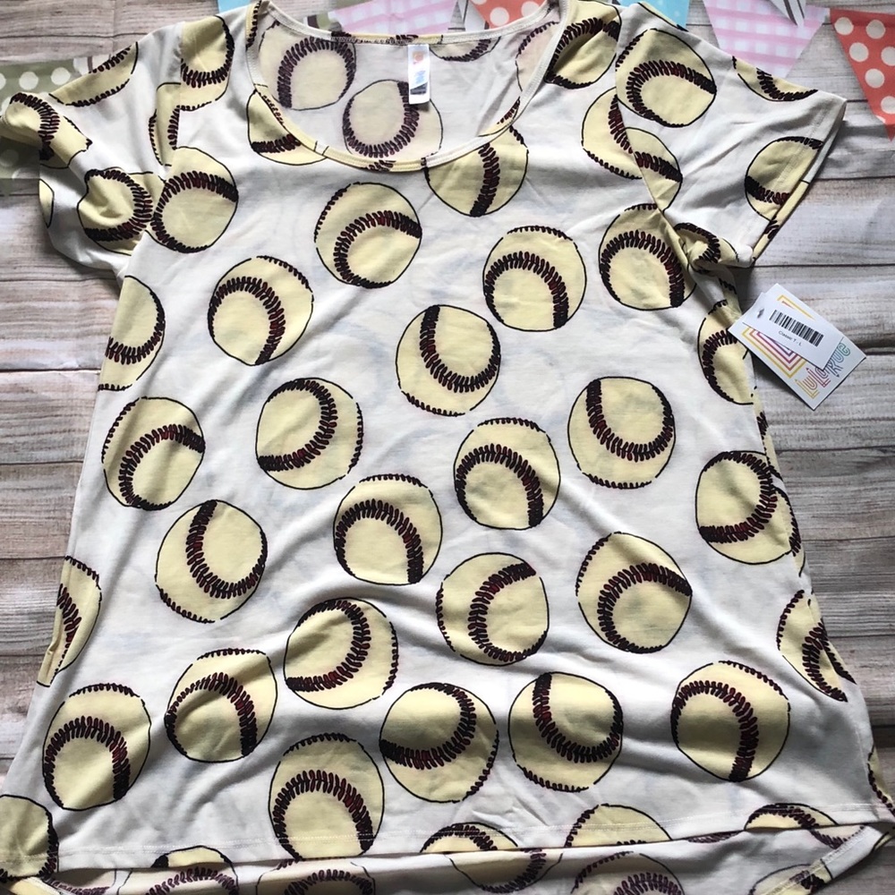 Lularoe Classic Tee, baseball print (rare)